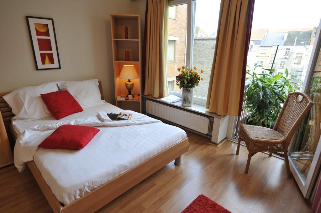 European Union Flat *