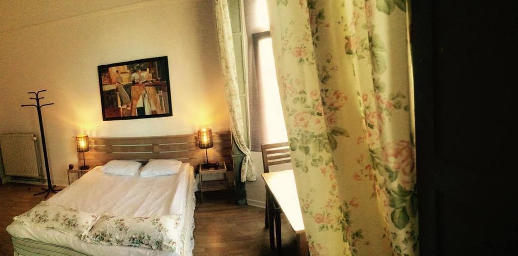 Appart-hôtel Maison De La Lune - Petite D'etterbeek 3* Brüssel
