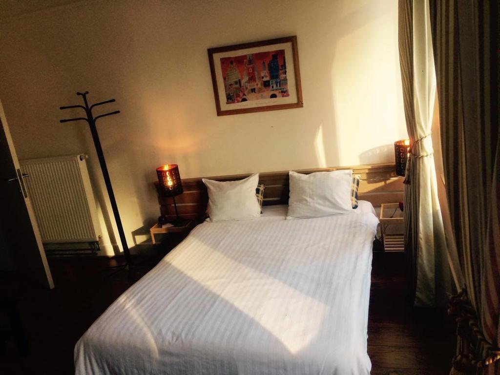 Aparthotel Appart-hôtel Maison De La Lune - Petite D'etterbeek 3*