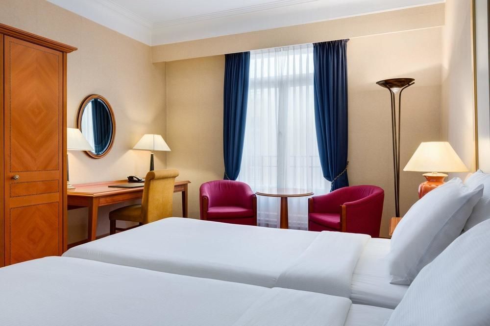 Hotel Nh Collection Centre