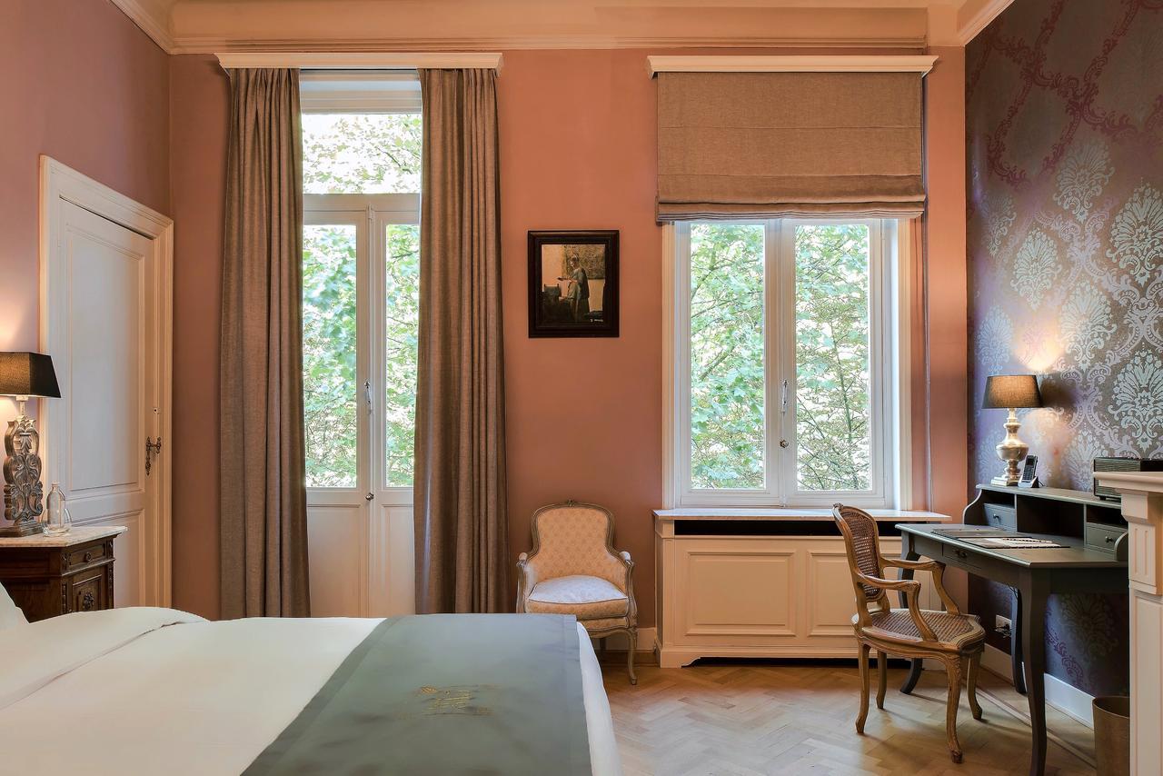 Hotel Louise 345