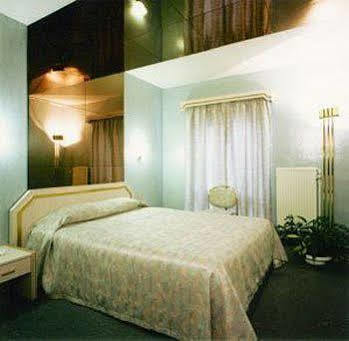 Le Chantecler 2* Brussels
