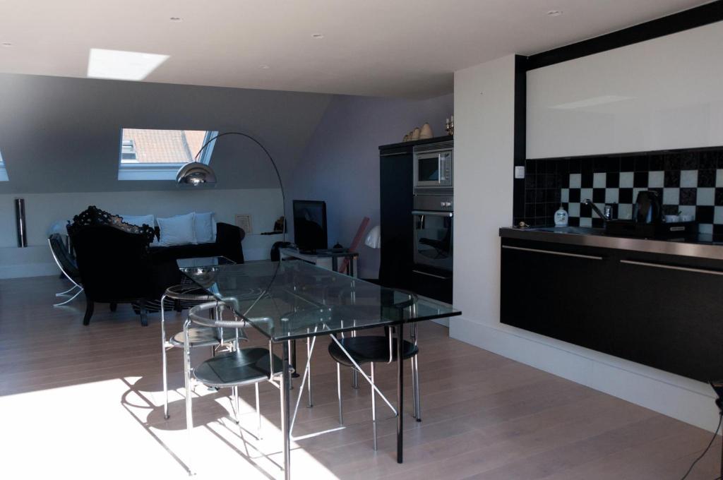 Bed & Breakfast Maison Az Brussels