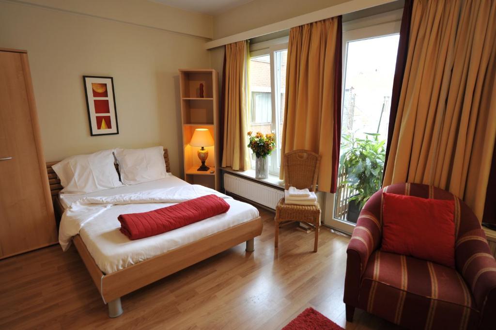 European Union Flat *