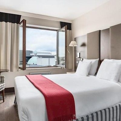 Nh Grand Place Arenberg Hotel