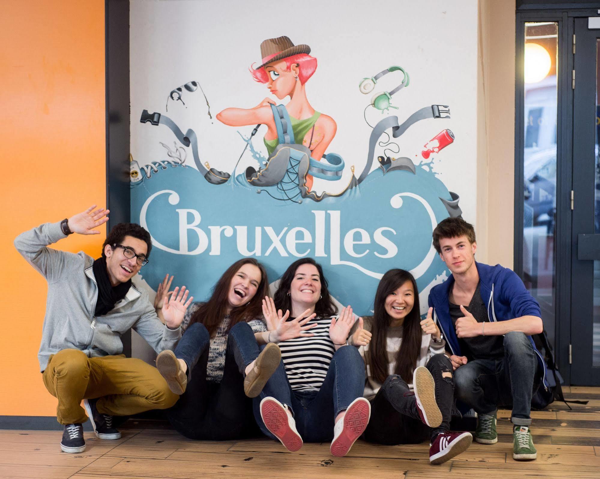 Hostel Hi Jacques Brel Hostel Brussels