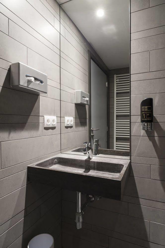 Brxxl 5 Centre Albergue Bruxelas