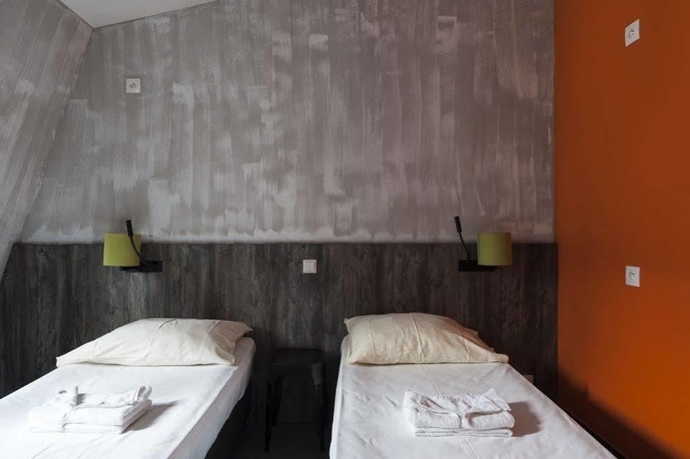 Brxxl 5 Centre Albergue *