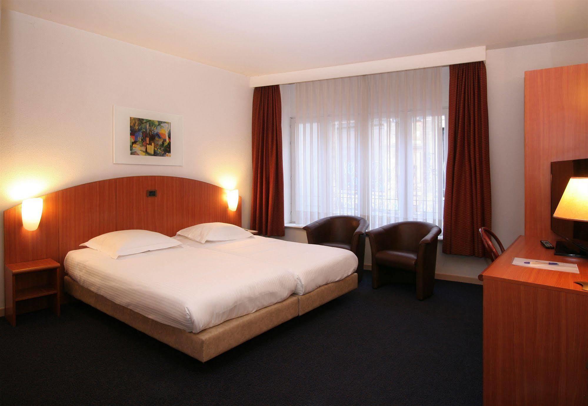 Hotel Aris Grand Place