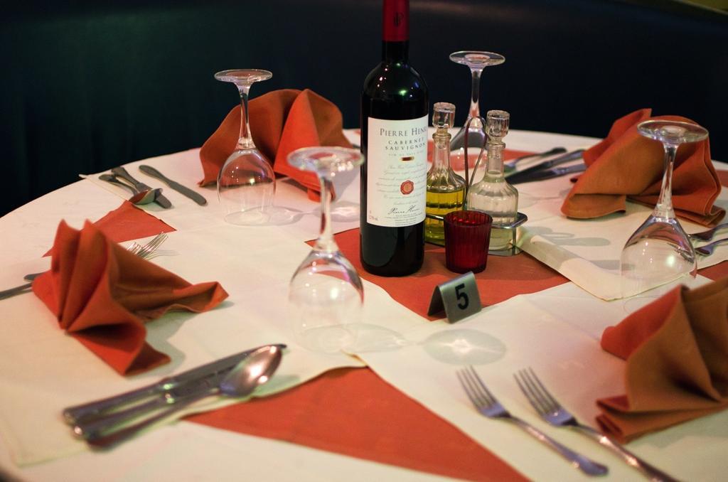 Hotel Slina Brussels Sint-Jans-Molenbeek