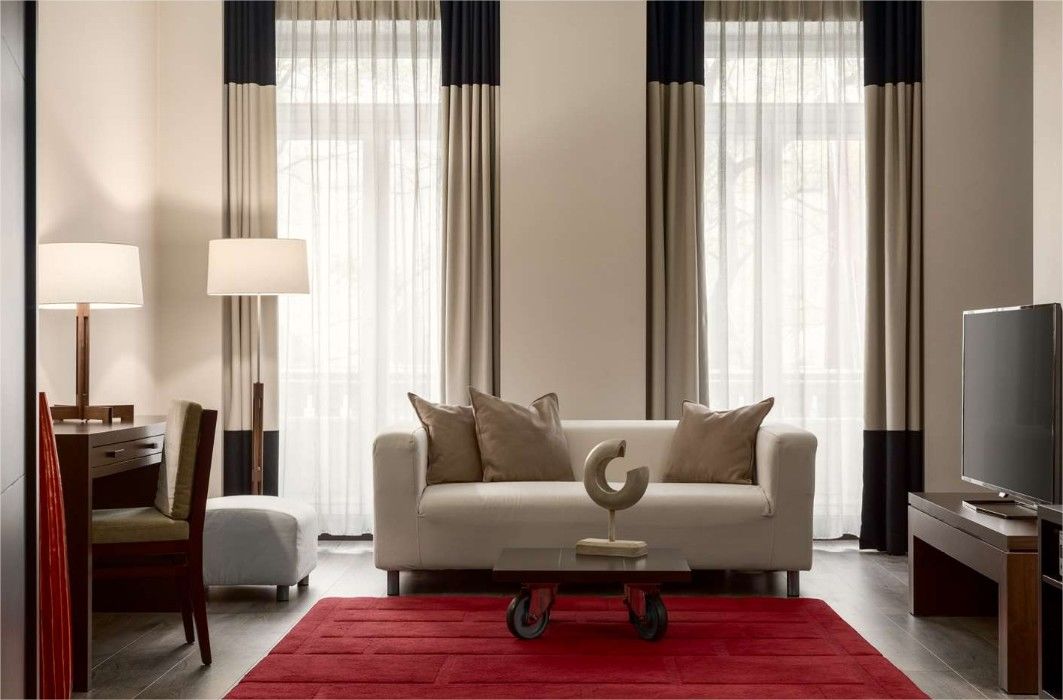 Nh Collection Centre