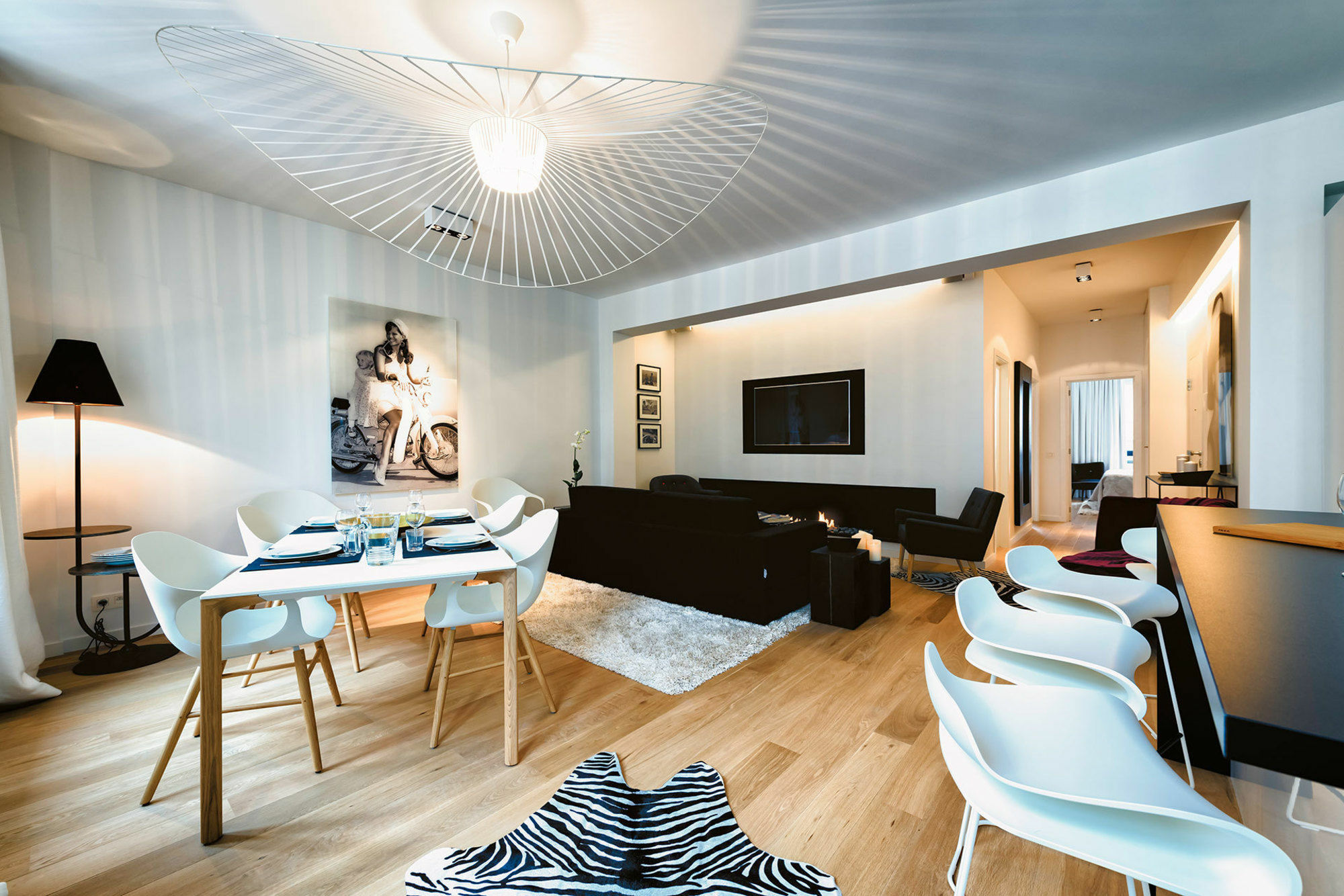 Charles Home - Grand Place Aparthotel Aparthotel