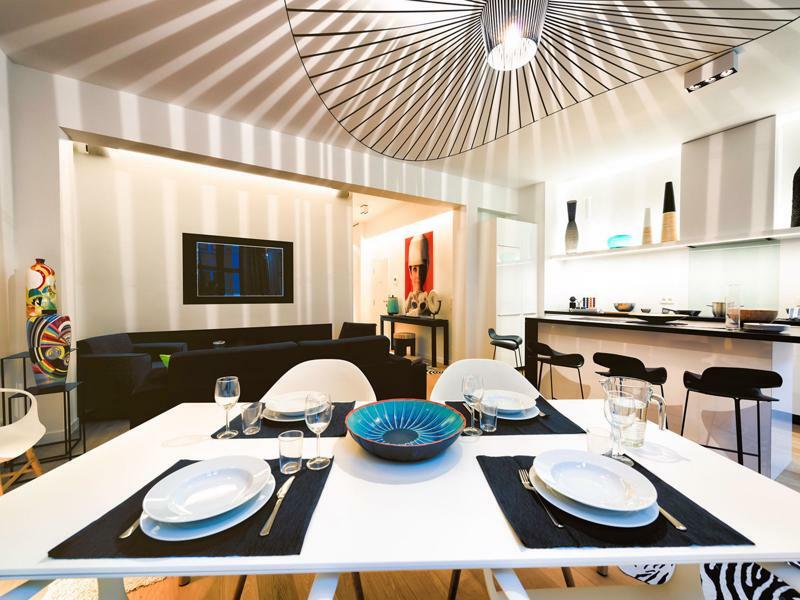 Charles Home - Grand Place Aparthotel Aparthotel