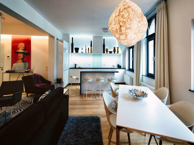 Aparthotel Charles Home - Grand Place Aparthotel 4*