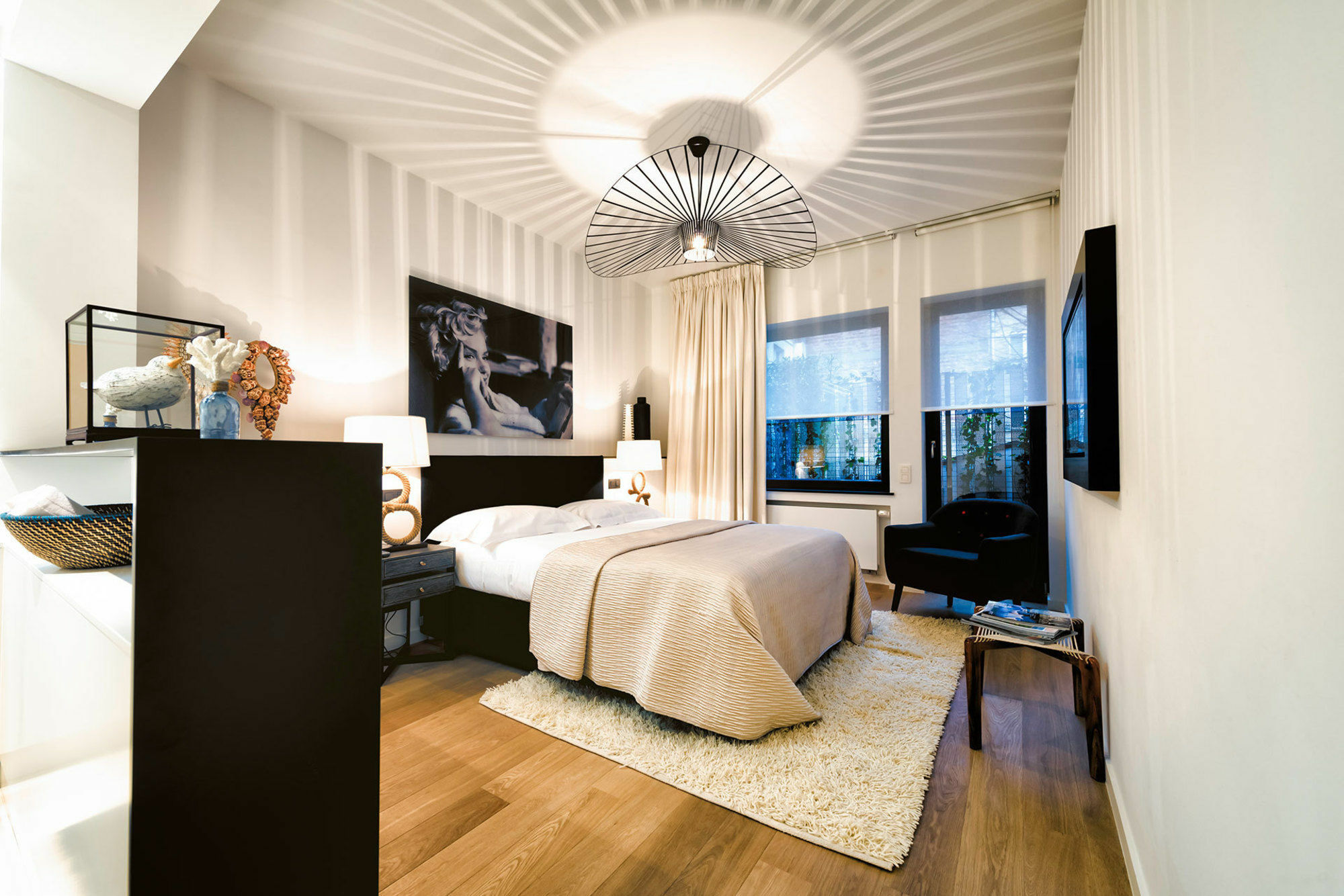 Aparthotel Charles Home - Grand Place Aparthotel 4*