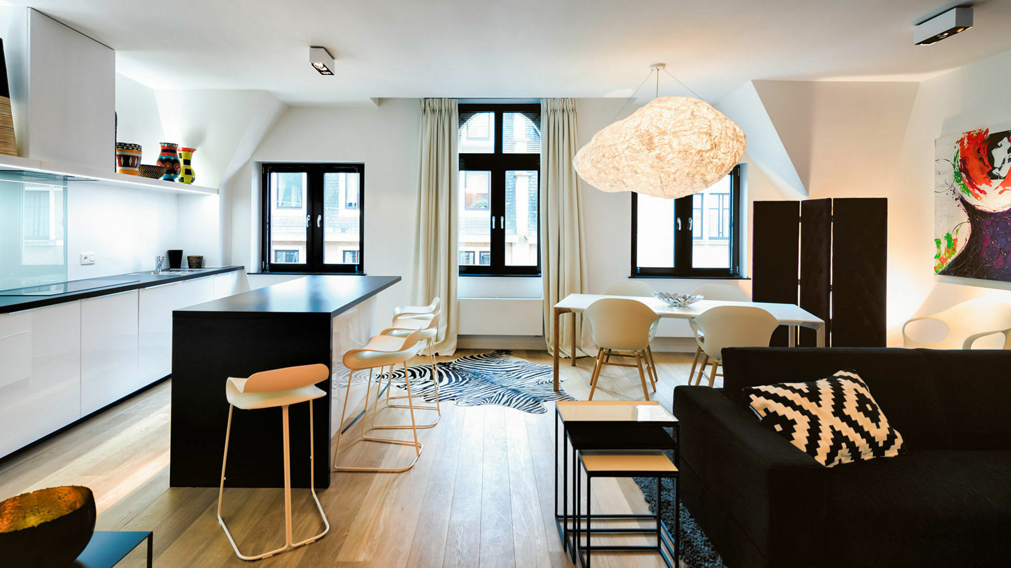 Charles Home - Grand Place Aparthotel Aparthotel