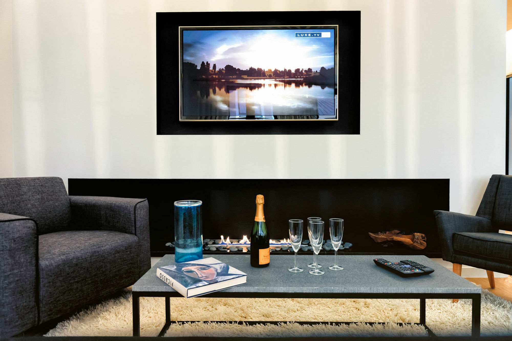 Charles Home - Grand Place Aparthotel Aparthotel 4*