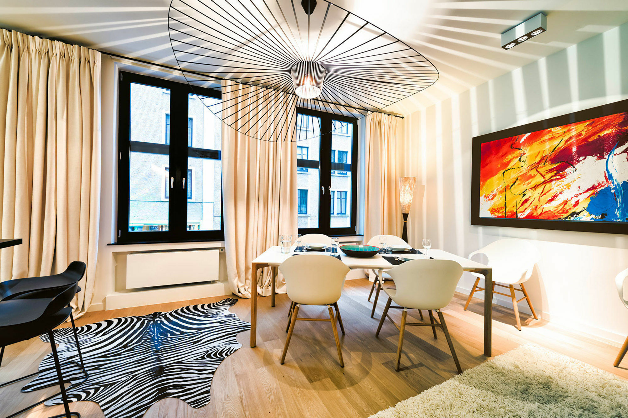 Aparthotel Charles Home - Grand Place Aparthotel 4*