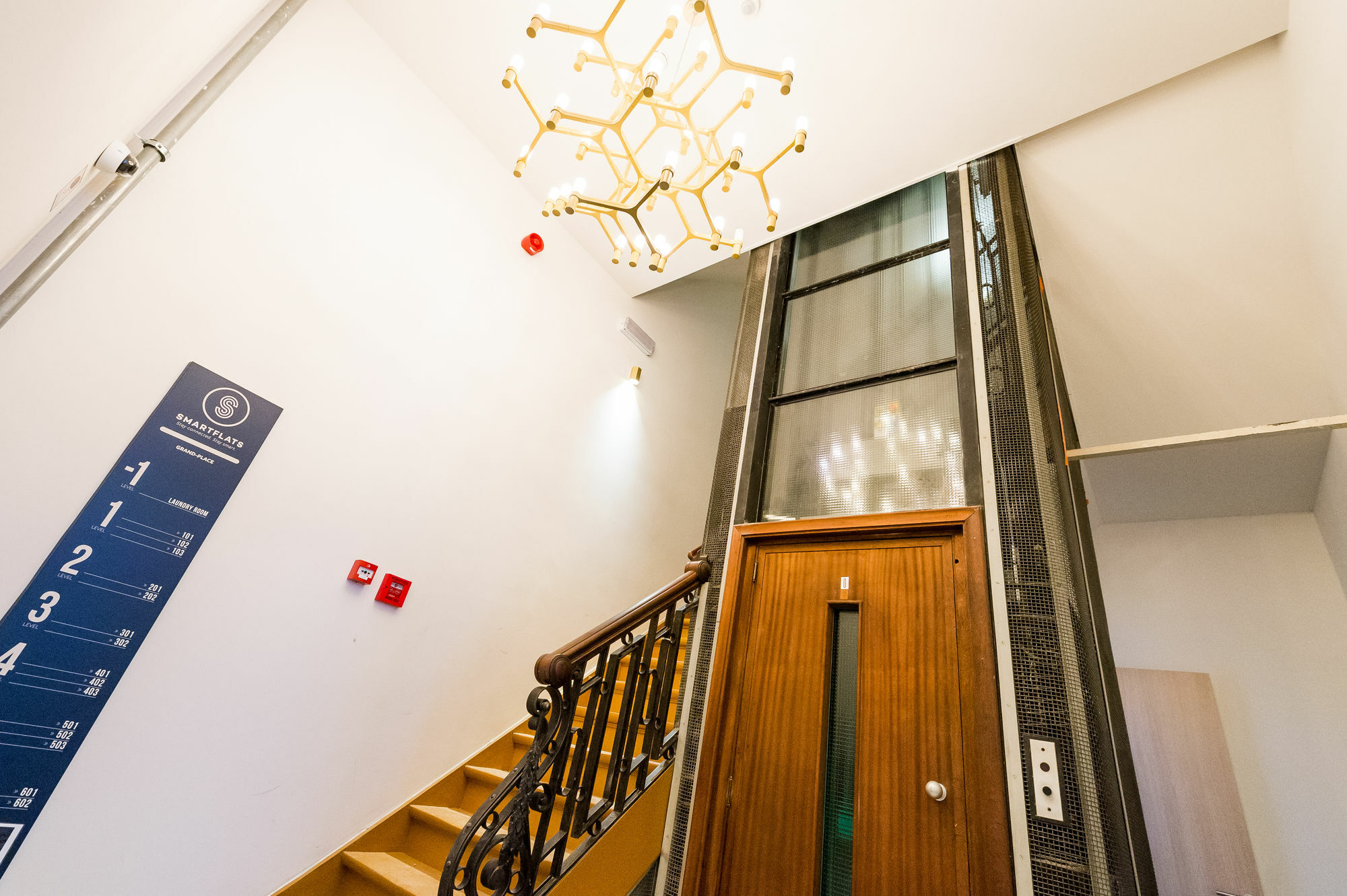 Smartflats Design - Grand-place Aparthotel 3*