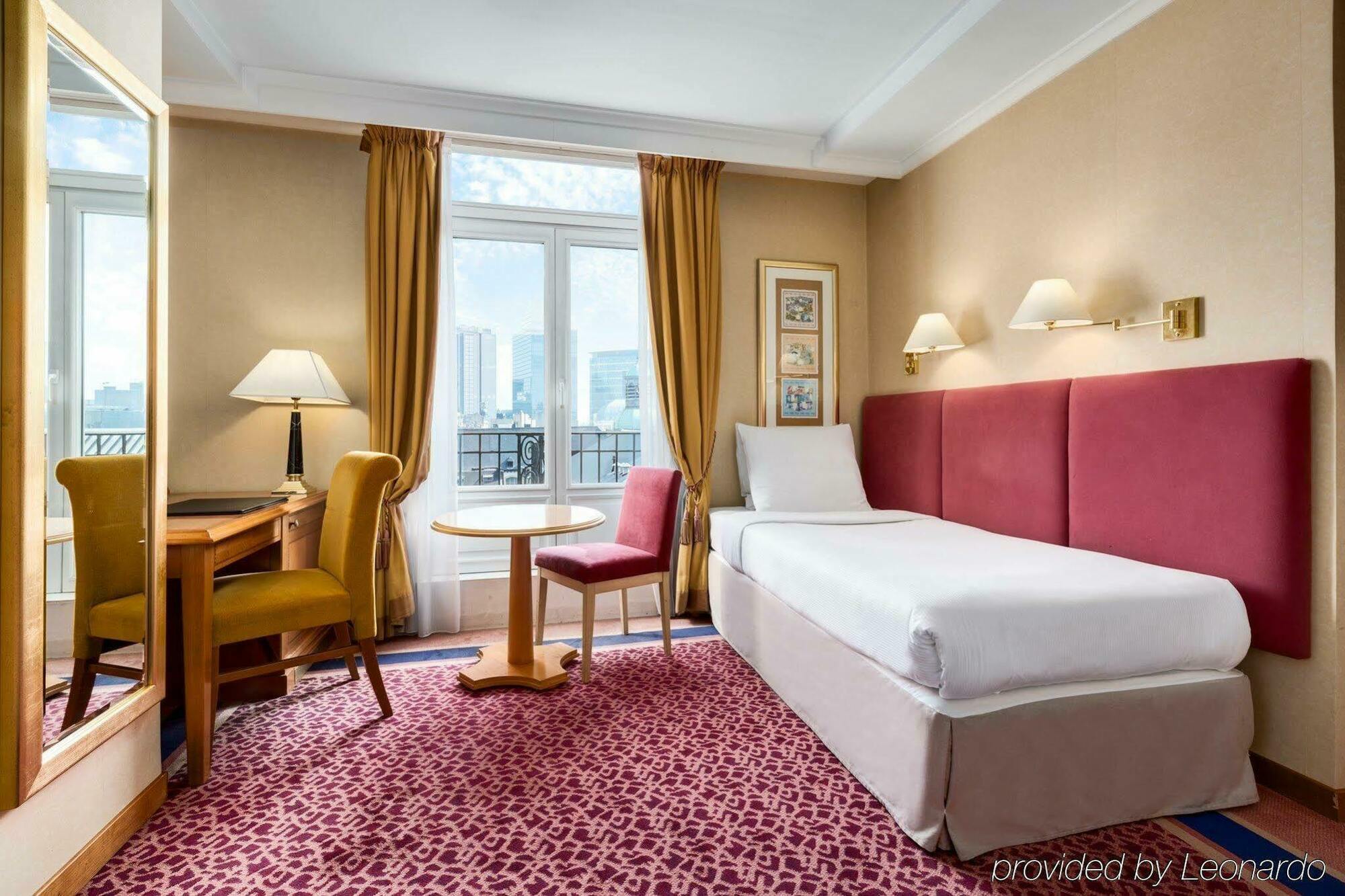 Hotel Nh Collection Centre 4*