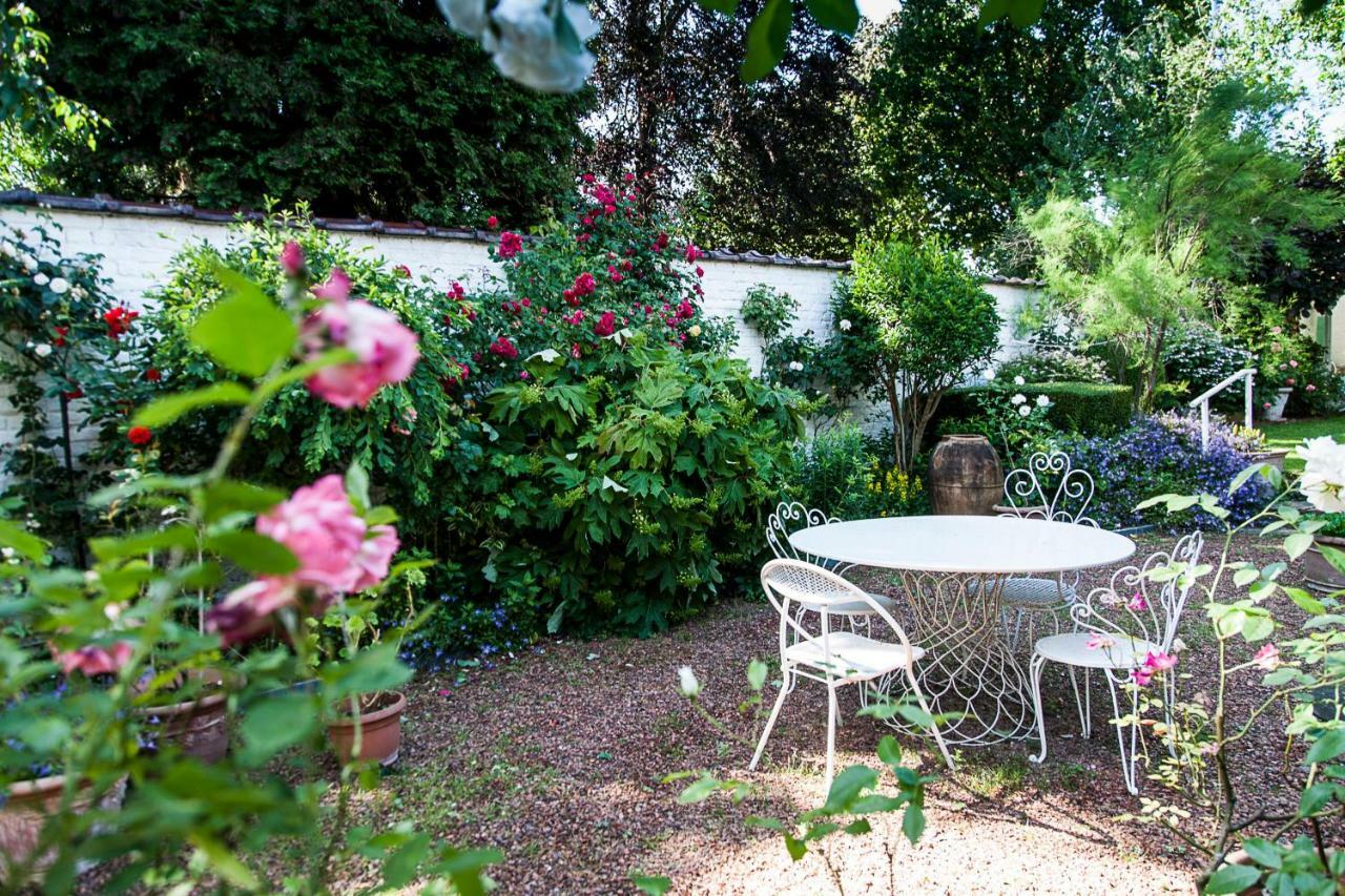With Beautiful Garden Guest house