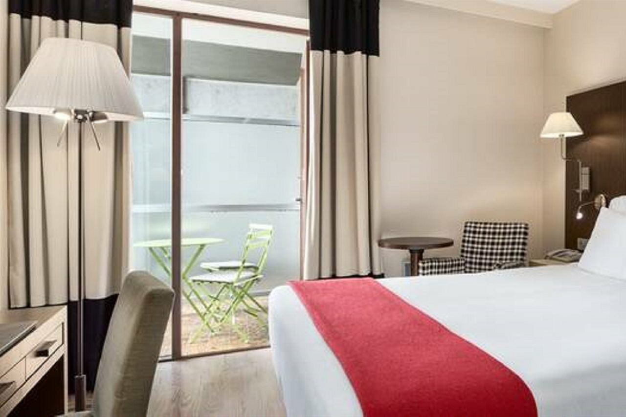 Nh Grand Place Arenberg Hotel 4*