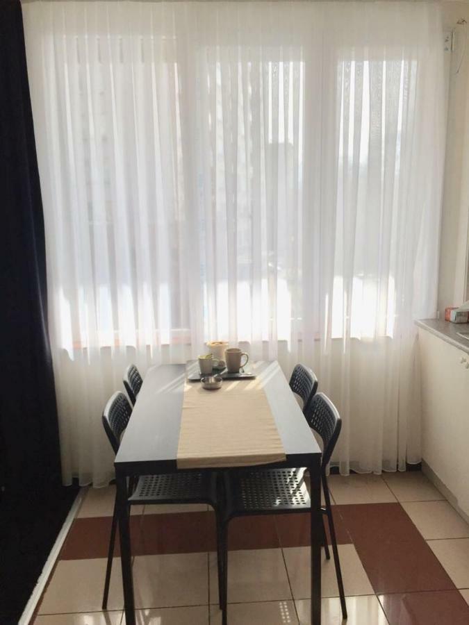 Apartment Gare Du Midi , 29 Brussels
