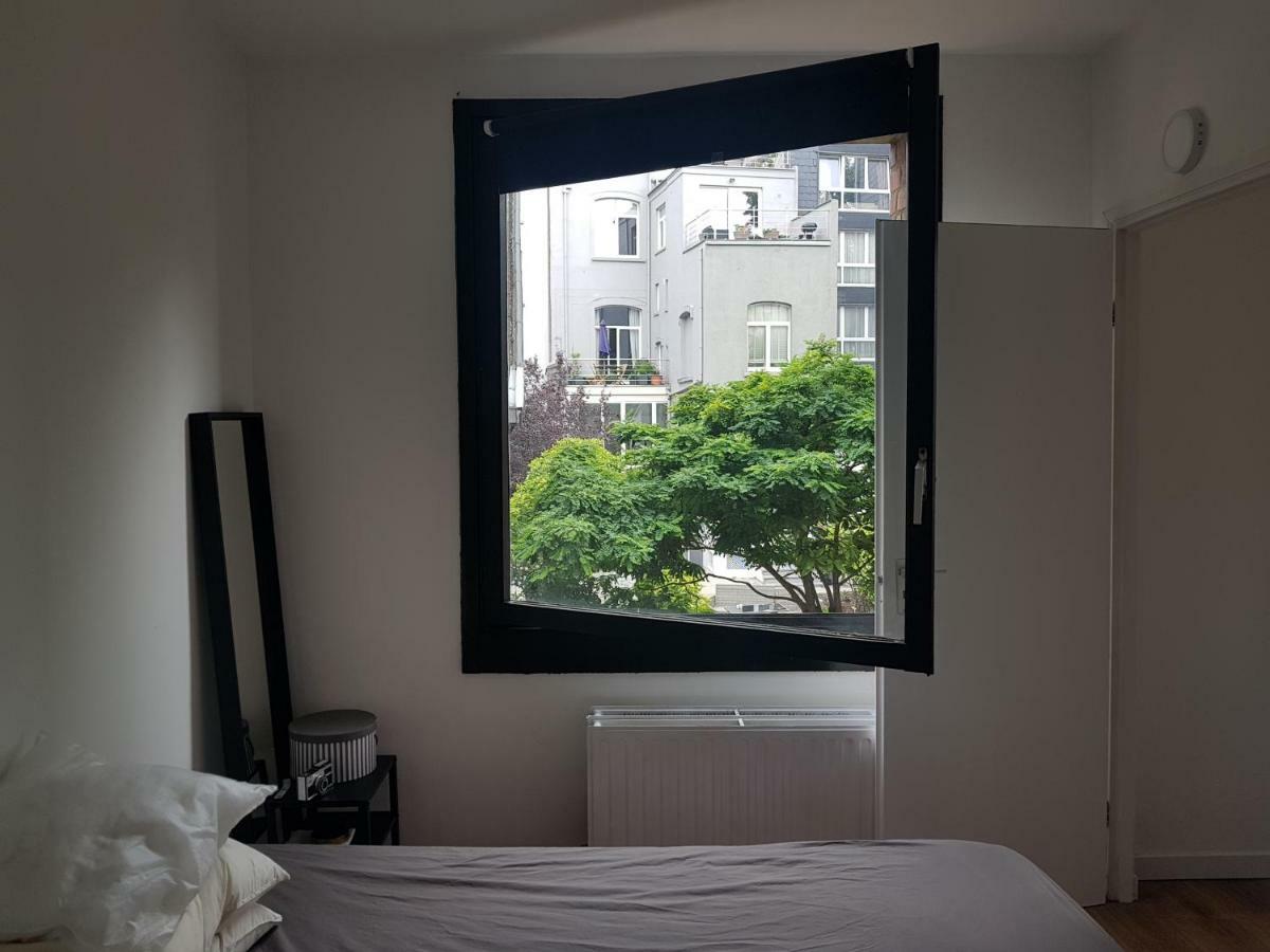 Minimalist 50m2 Apartment *