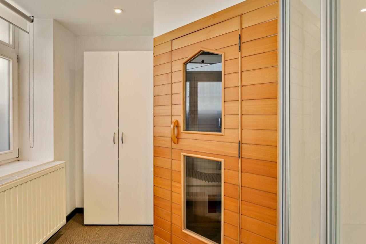 Bed & Breakfast Fish Market Brussels